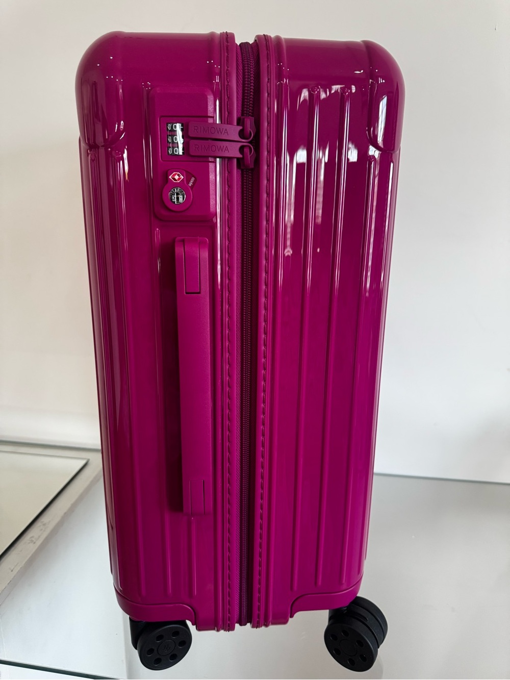RIMOWA Fuchsia Hard Shell Carry-On with Built-In Lock - Picture 2 of 16